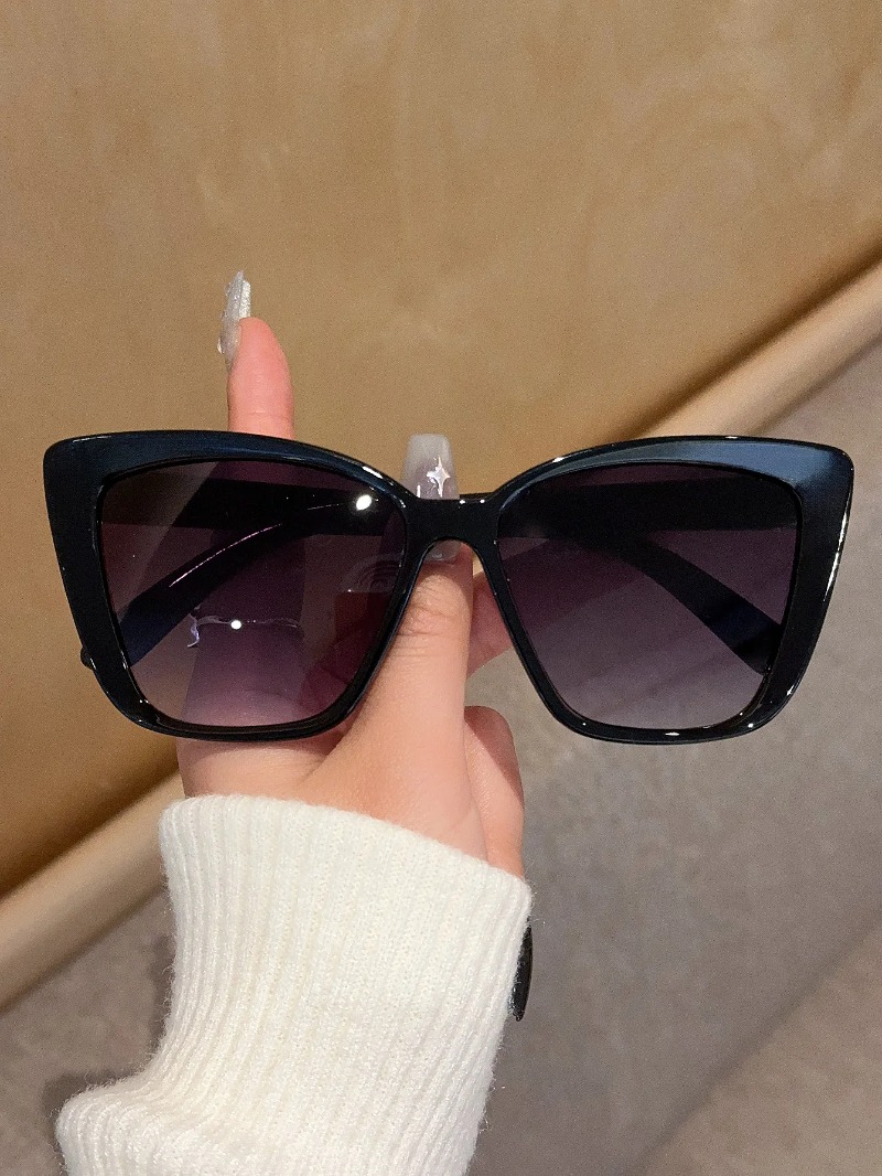 Street Fashion Glasses - トレンディなキャットアイサングラス女性用レトロスクエアサングラス新しい UV400 保護眼鏡夏のファッションシェード