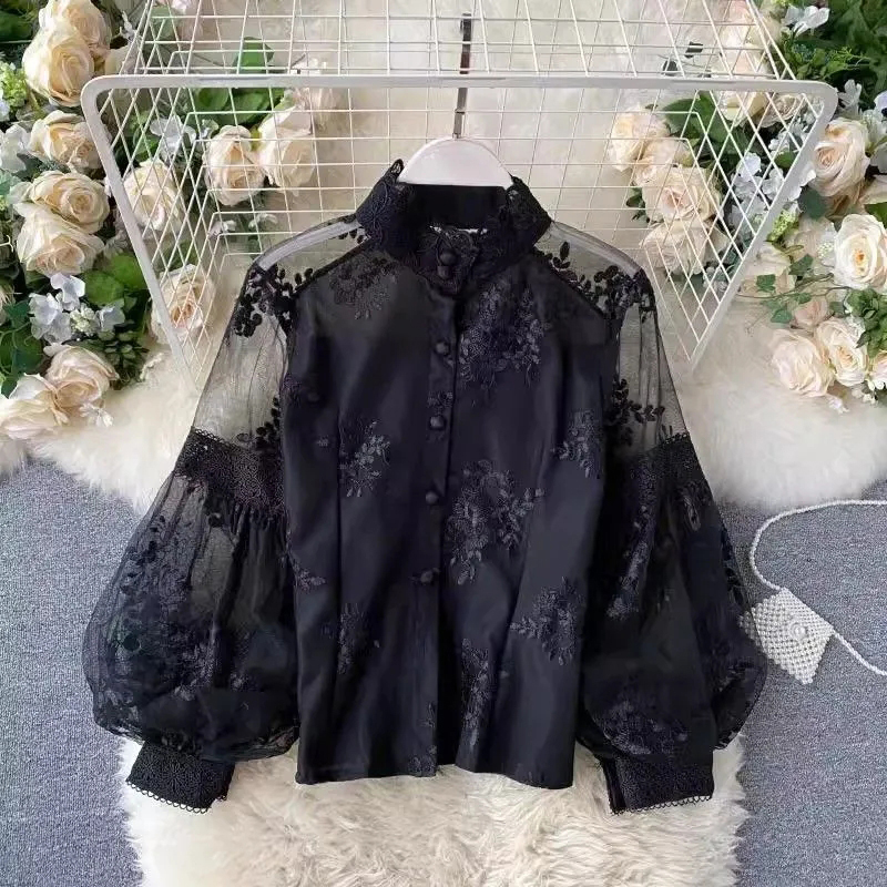 Mesh Top Layering - フランスのヴィンテージ風メッシュレースブラウス、女性らしいエレガントなパフスリーブ、シアーでカジュアルなシャツ、スタンドカラー、スイートなホワイト、春夏用ジャカードトップ