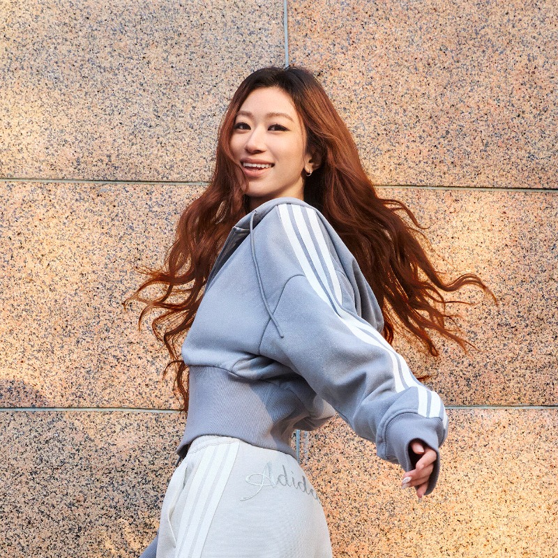 アディダス アシンメトリージップウーブンジャケット 春 ハイ - Street Fashion Adidas のレビューと価格