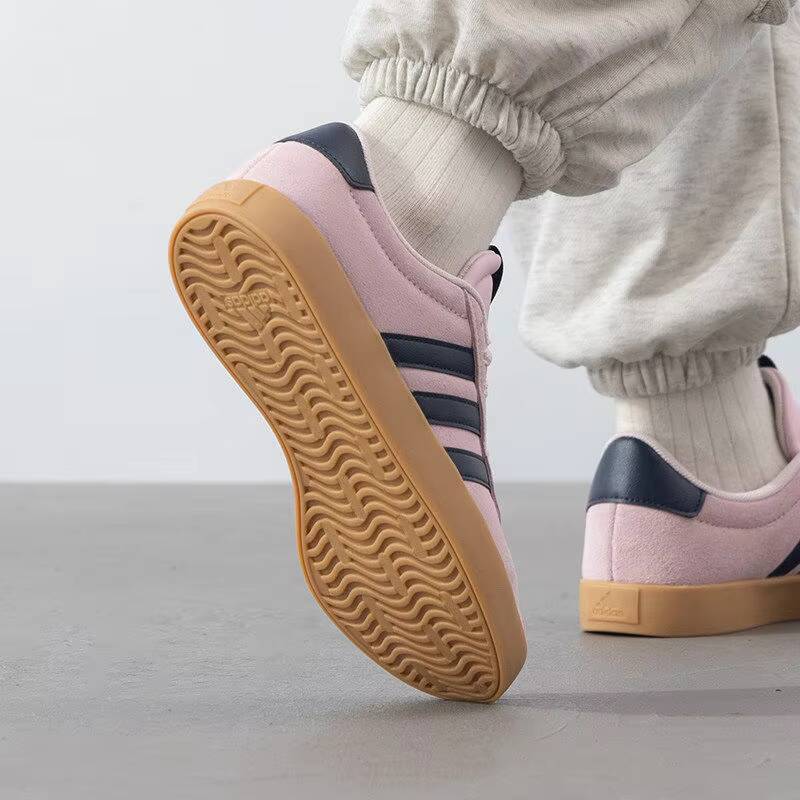 アディダス レディース ロートップ スケートボード スニーカ - Street Fashion Adidas のレビューと価格