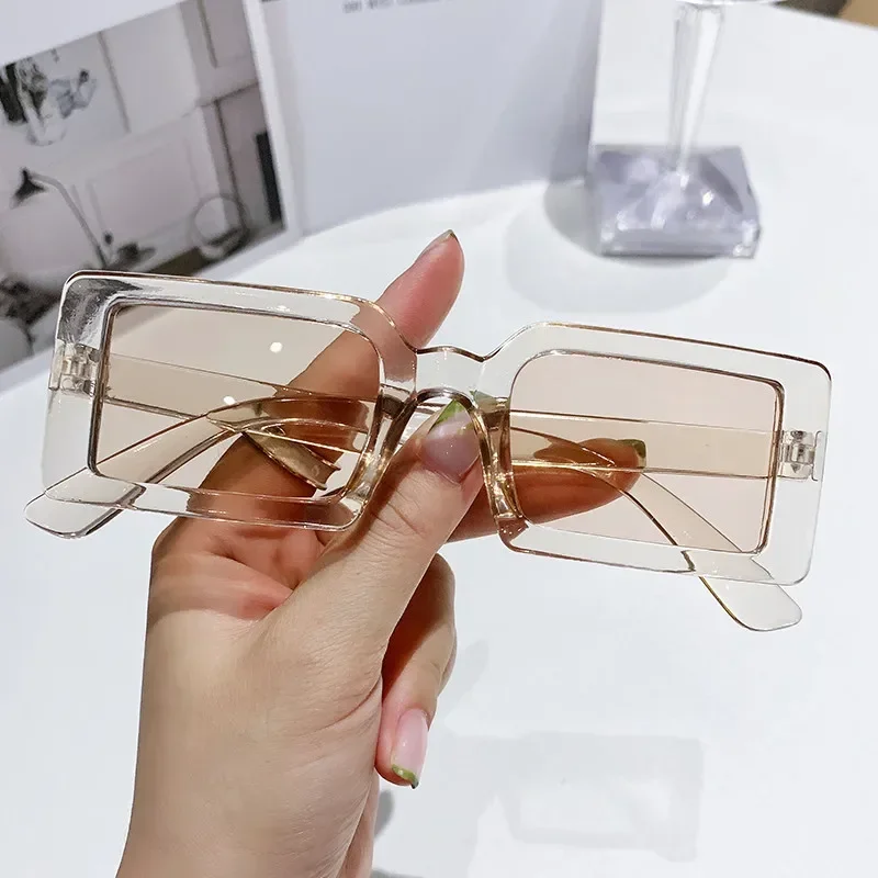 新しい女性の小さなフレームサングラス女性ファッションゼリーカ - Street Fashion Glasses のレビューと価格
