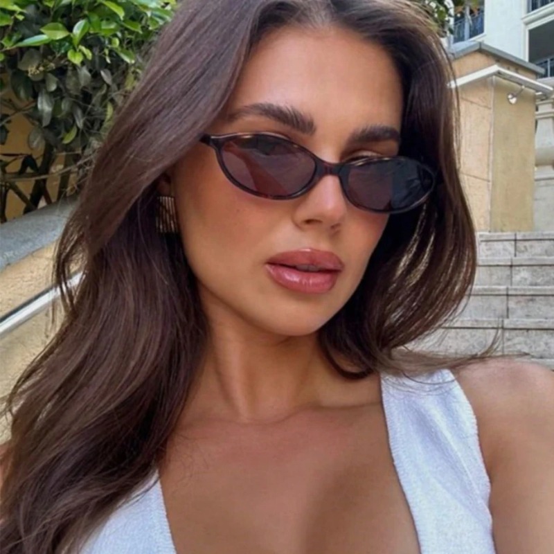 レトロオーバルフレームサングラスファッション女性トレンディな - Street Fashion Glasses のレビューと価格