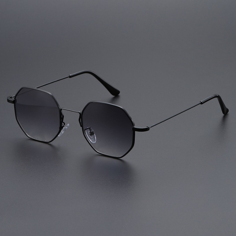 セクシーな小さめスクエアサングラス レディース ラグジュアリ - Street Fashion Glasses のレビューと価格